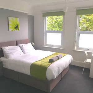 Apartment Amazing 2 Bed, London