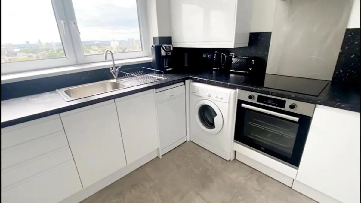 Apartment 2 Bedroom - London Zone 2 Bow, Breath Taking Views Ep1